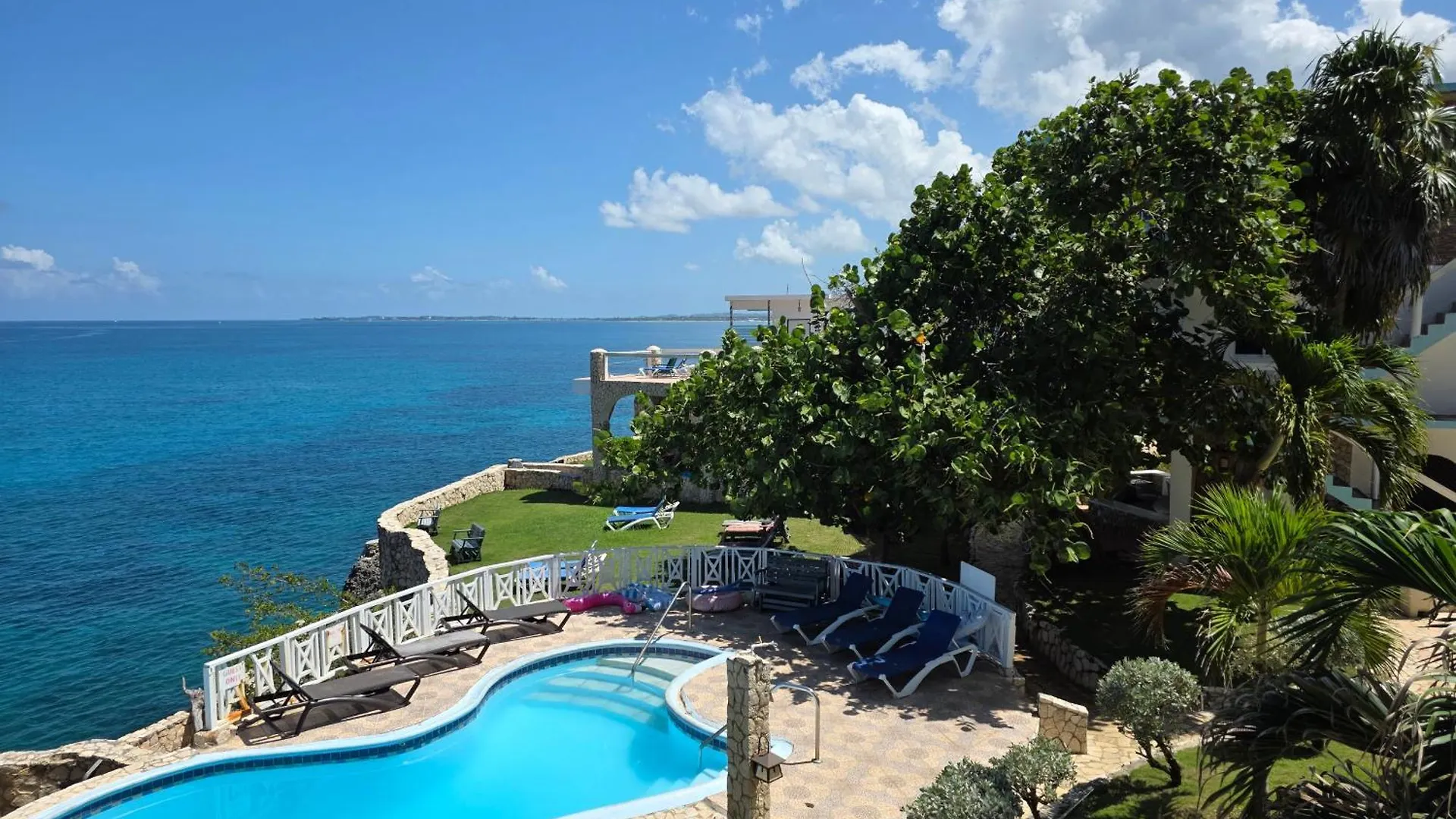 Home Sweet Home Resort Negril