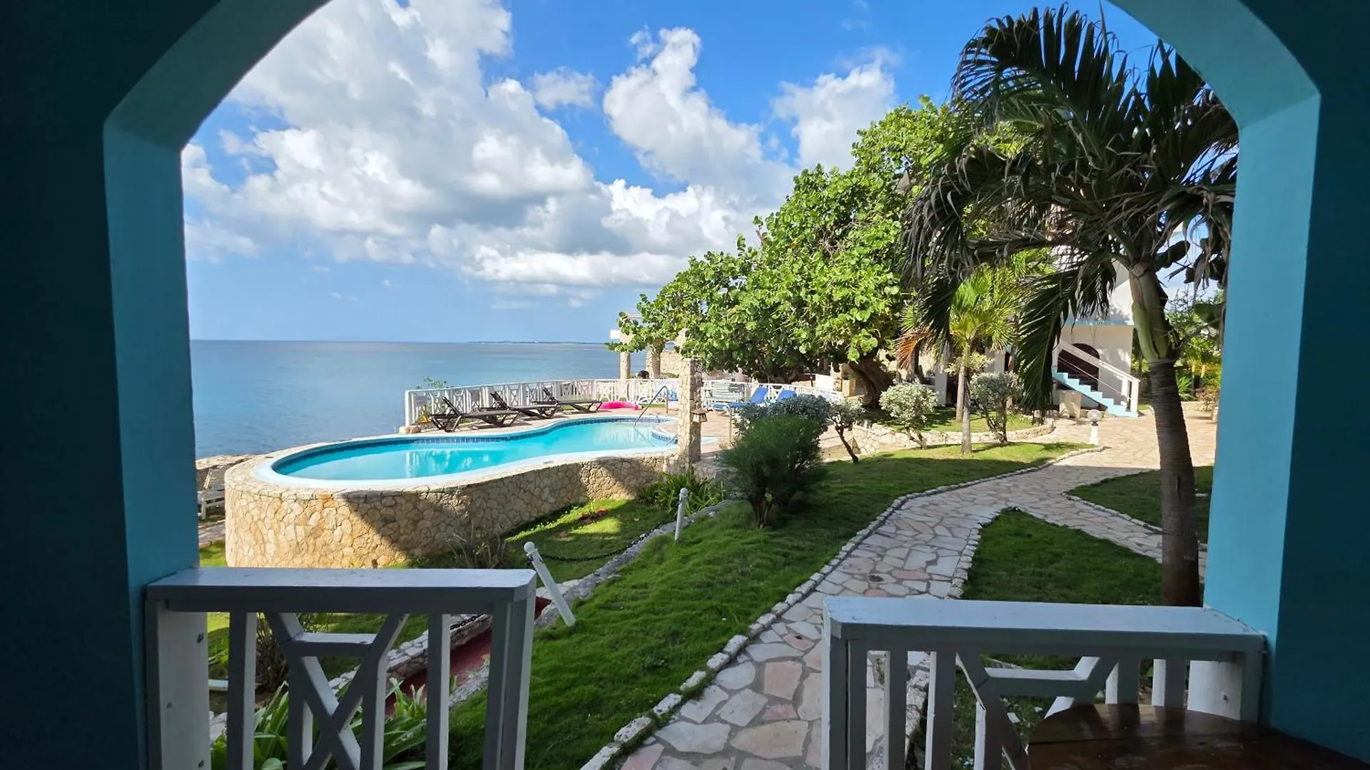 Ξενοδοχείο Home Sweet Home Resort Νεγκρίλ