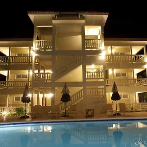 Курортный комплекс Sandy Haven (adults Only)