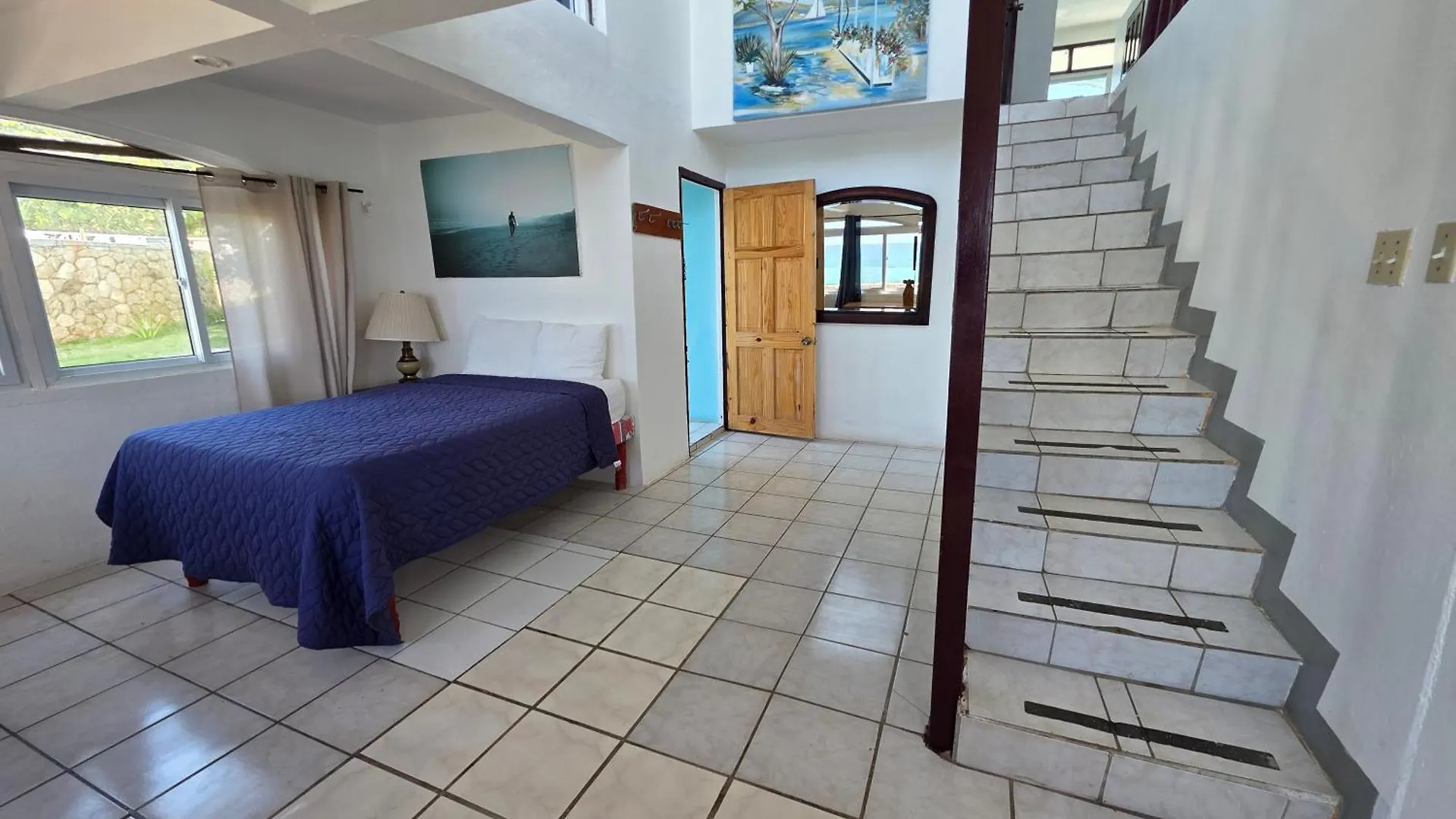 Home Sweet Home Resort Негрил Отель